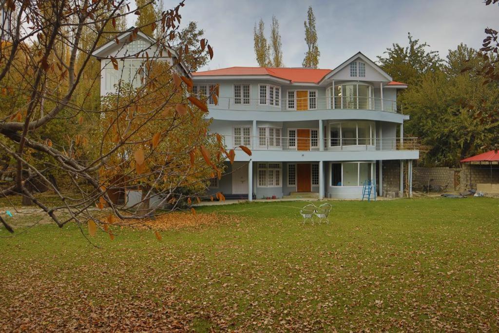 Hotel Reego Skardu Exterior photo